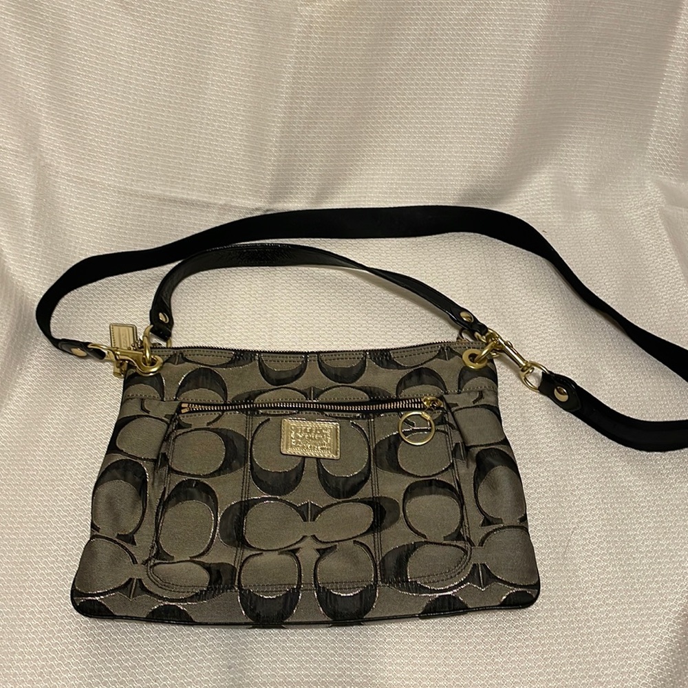 Coach crossbody handbag with both long and short straps